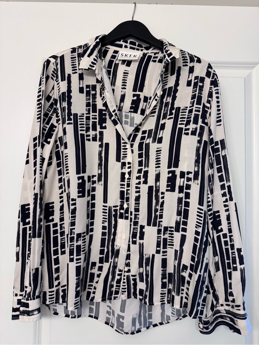 Skies Are Blue Black and White Abstract Stripe Button-Up Blouse